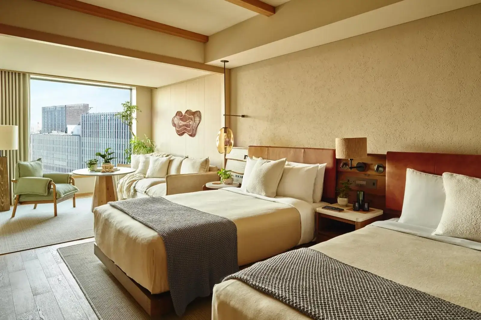 Habitación brillante y espaciosa en 1 Hotel Tokyo con vistas