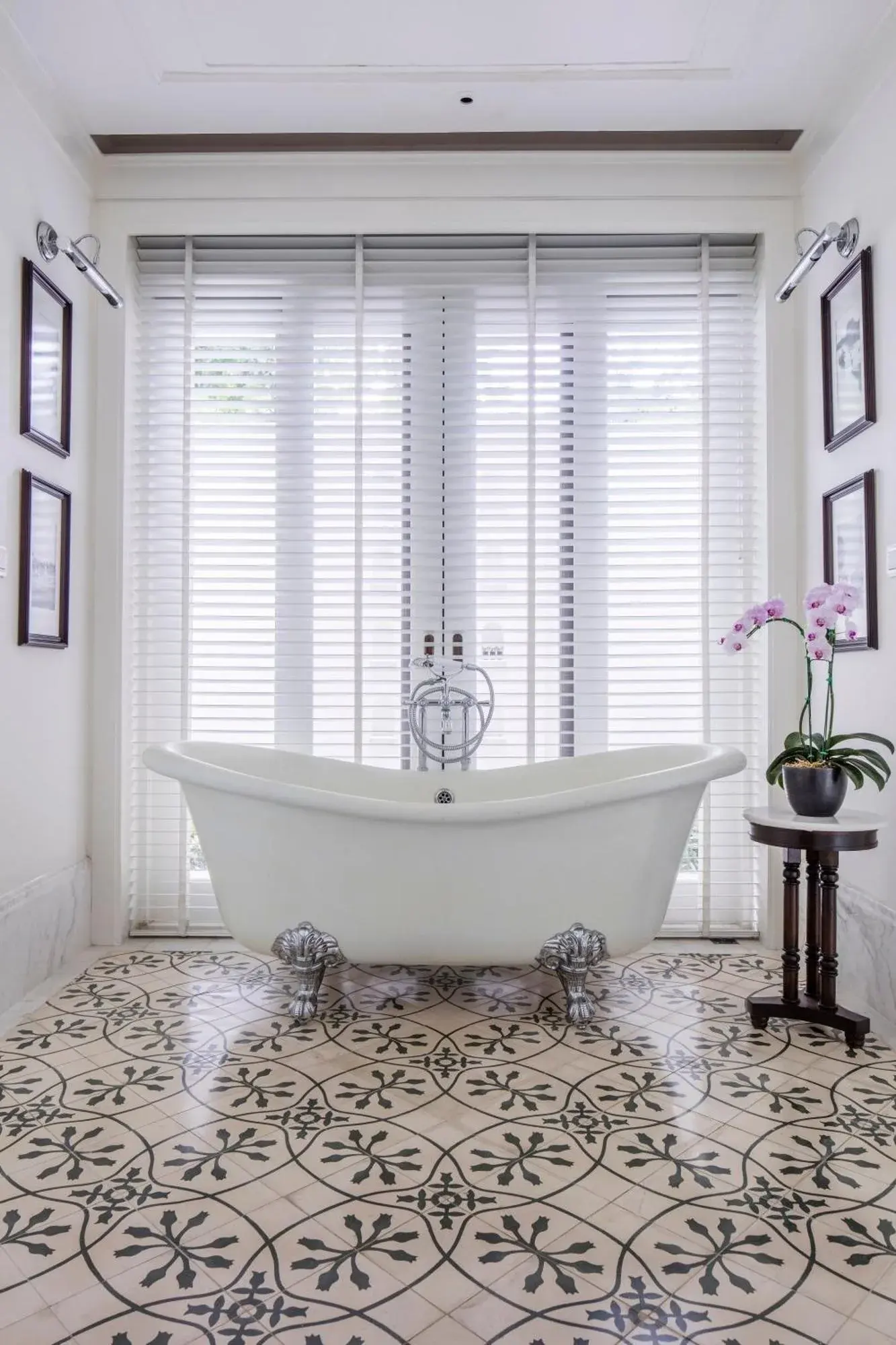 Freistehende Badewanne im 137 Pillars House