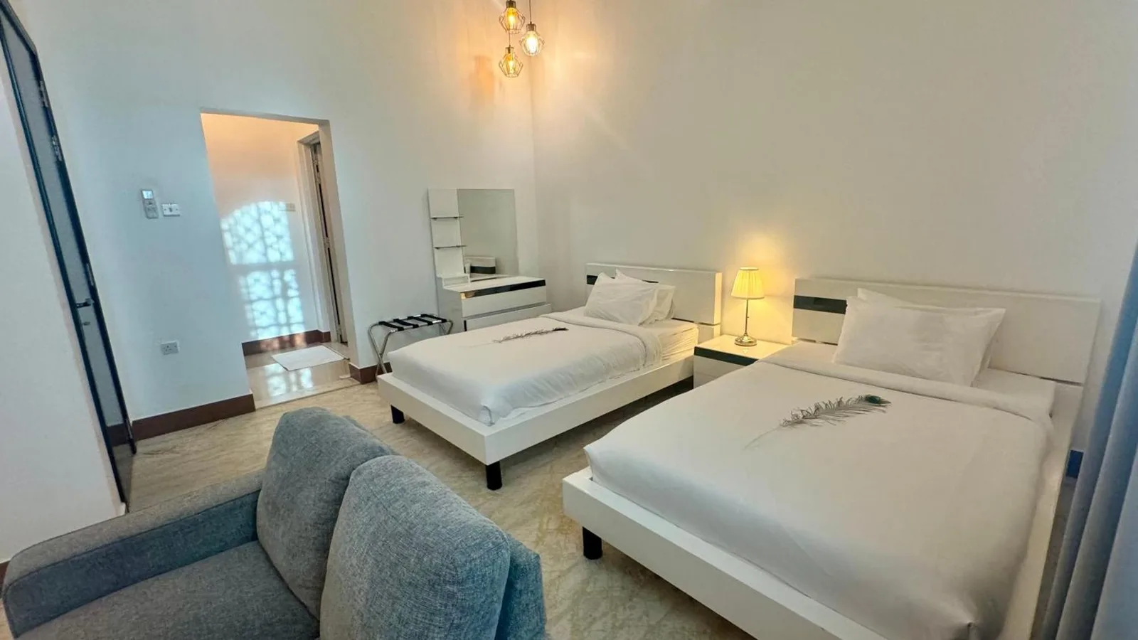 Blick auf das Zweibettzimmer in der Villa mit 2 Schlafzimmern in Ras Al Khaimah