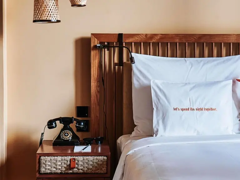 25hours Hotel Dubai One Central bedside details
