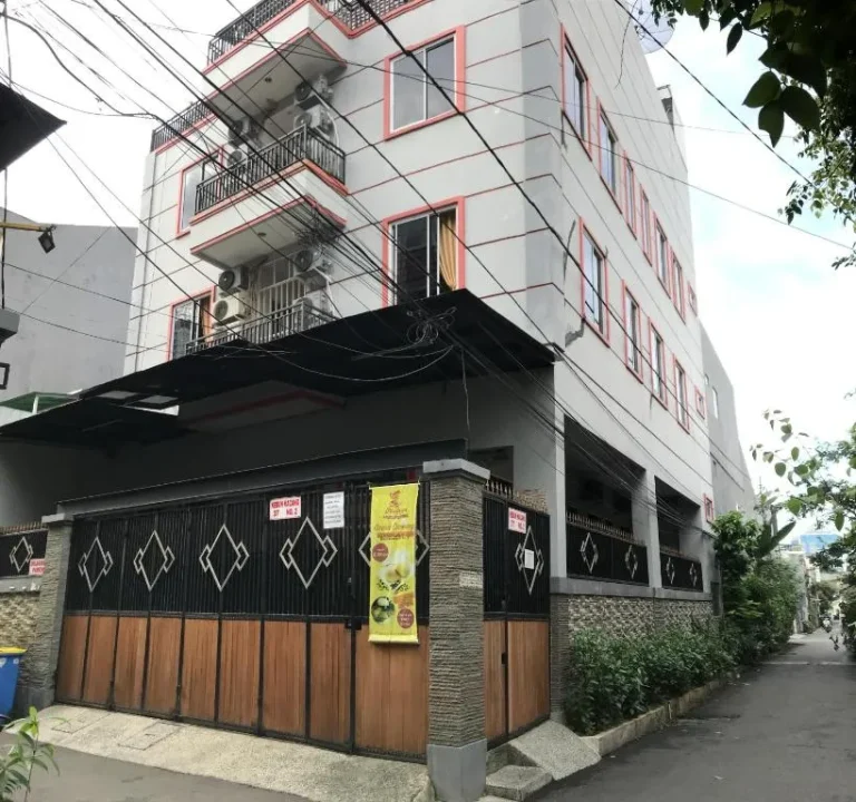 Entrance of 37 Guesthouse Jakarta