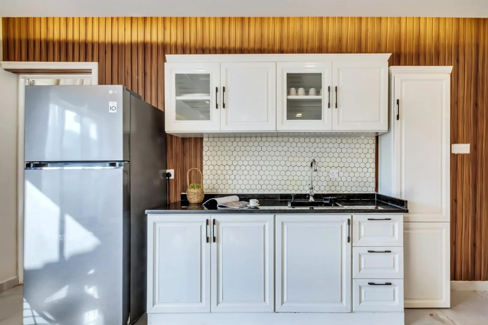 Fully equipped kitchen at the hotel in Fujairah