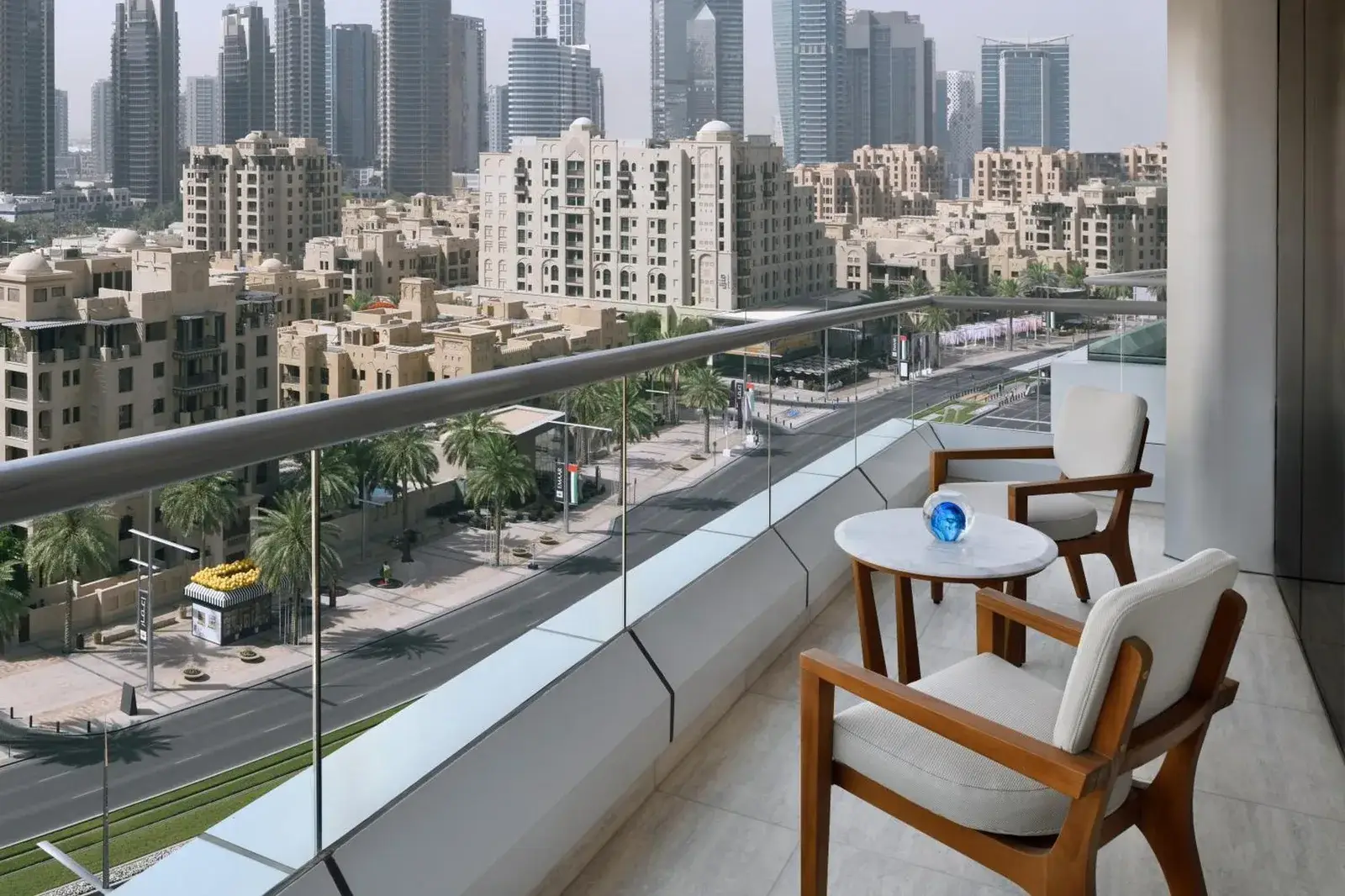 Vue depuis le balcon à l’hôtel Address Downtown à Dubai