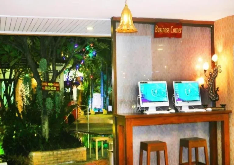 Aiyaree Place Hotel SHA PLUS business corner with computers