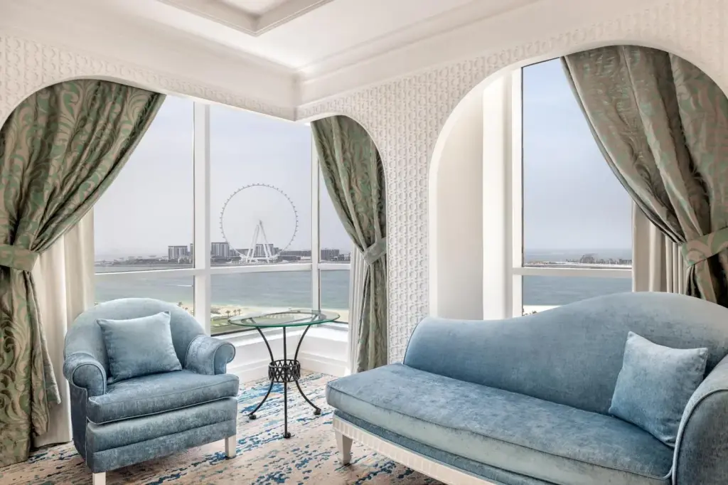 Al Habtoor Grand Resort, Autograph Collection