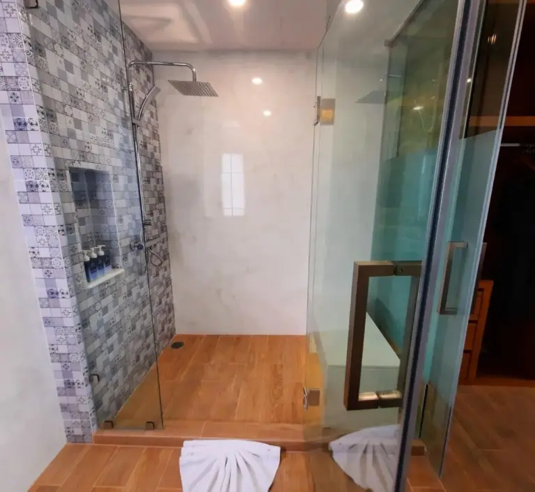 Ama's House Luxury Boutique Hotel stylish shower area