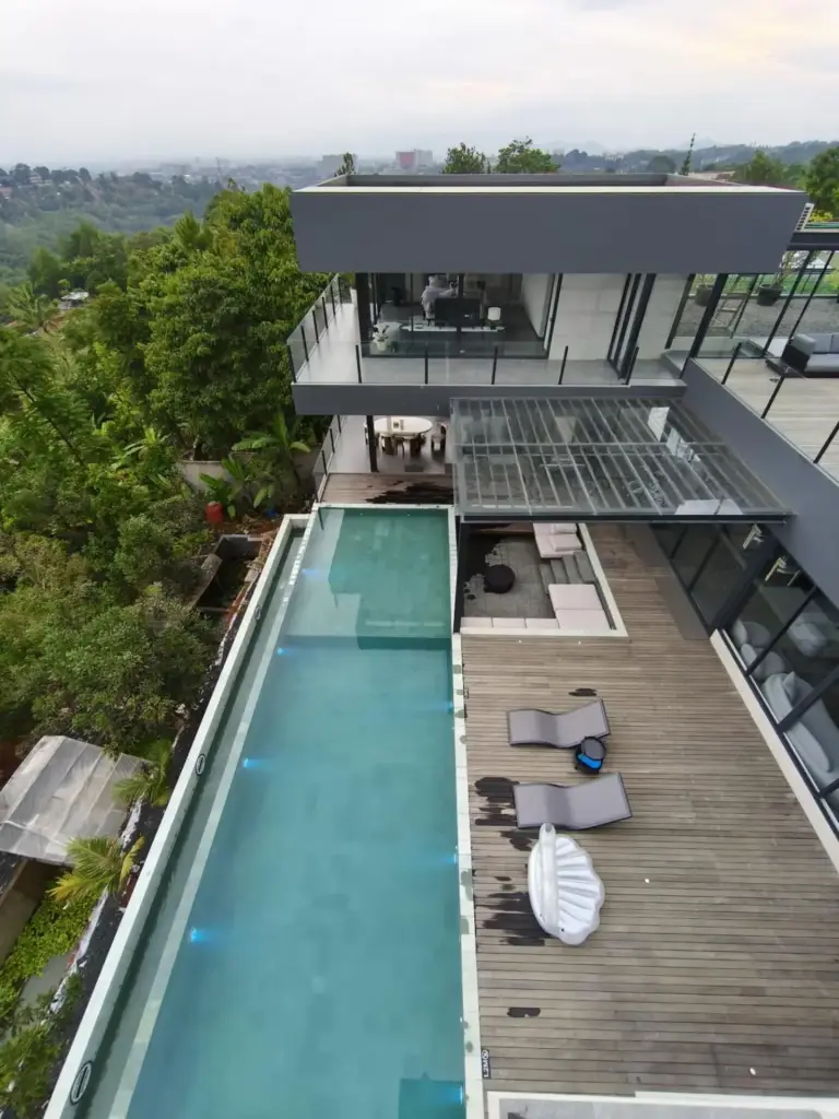 Amulya Luxury Villa, Dago - 4BR Heated Infinity Pool