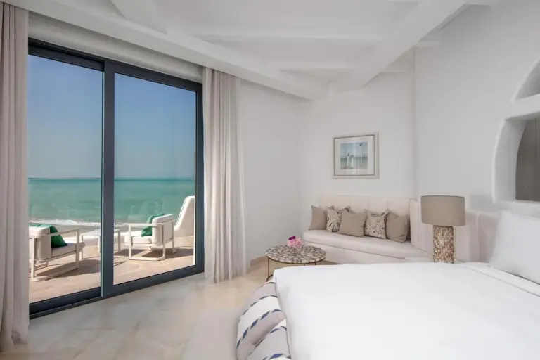 Sea view room with balcony at Anantara Retreat Santorini Abu Dhabi - Adults Only