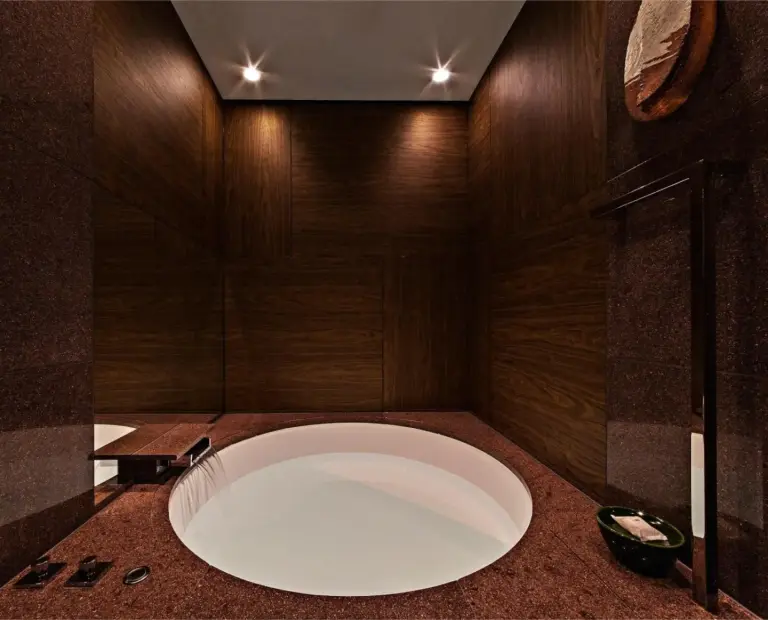 Andaz Tokyo - Un Concepto de Hyatt bañera relajante para los huéspedes