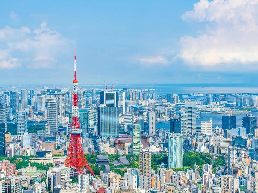 Aussicht auf den Tokyo Tower vom APA Hotel Akasaka Mitsuke