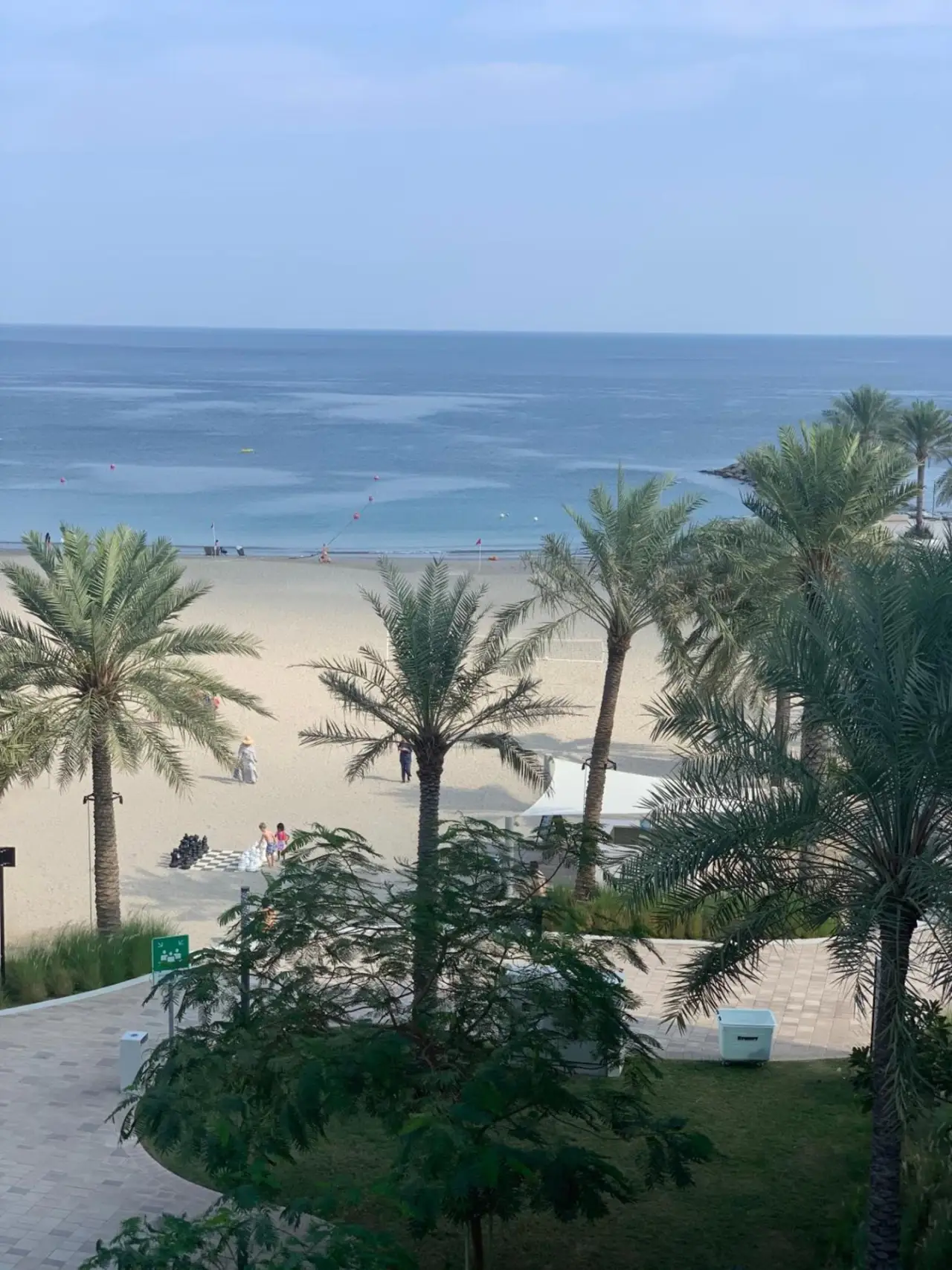 Strandblick vom Address Hotel in Khor Fakkan