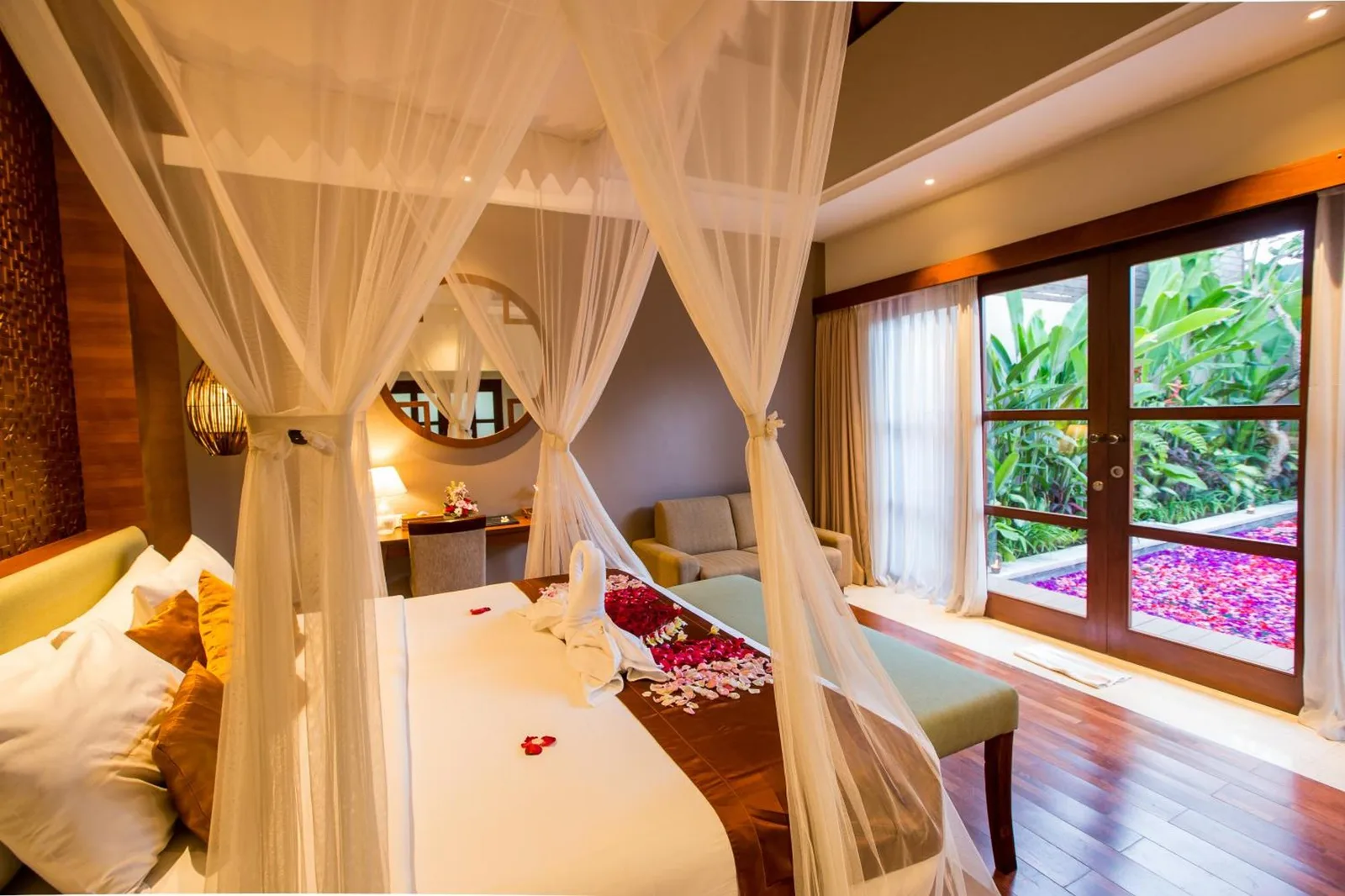 elegante dormitorio en Aria Exclusive Villas & SPA