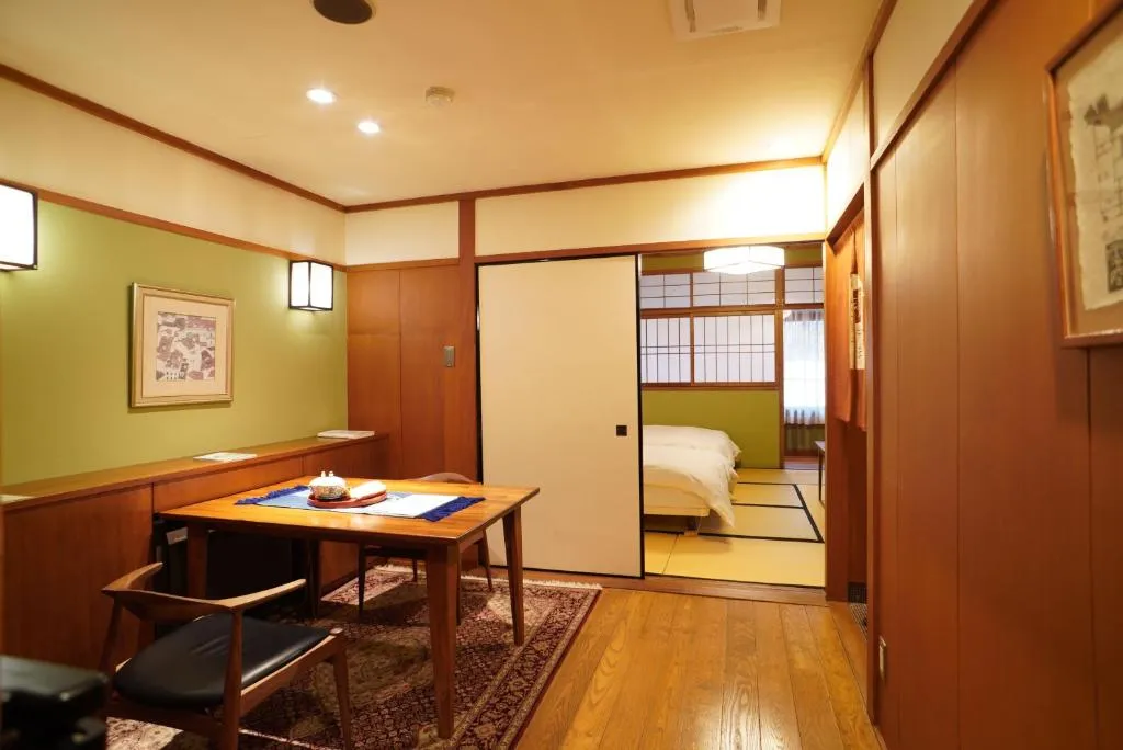 Arima Onsen Tocen Goshobo living area