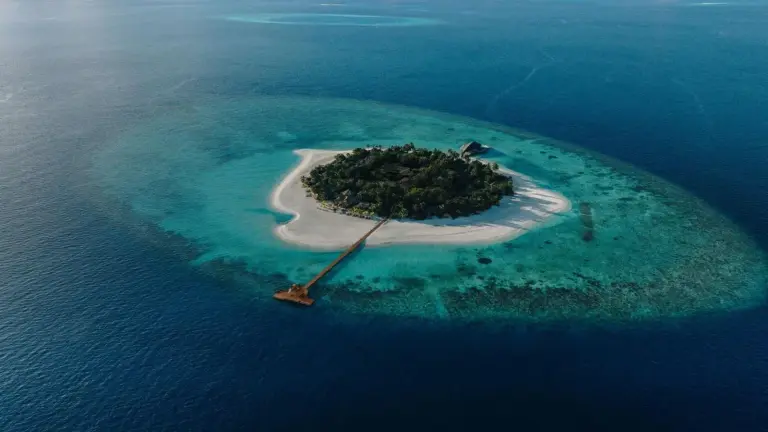 Banyan Tree Vabbinfaru aerial view of the resort in Male