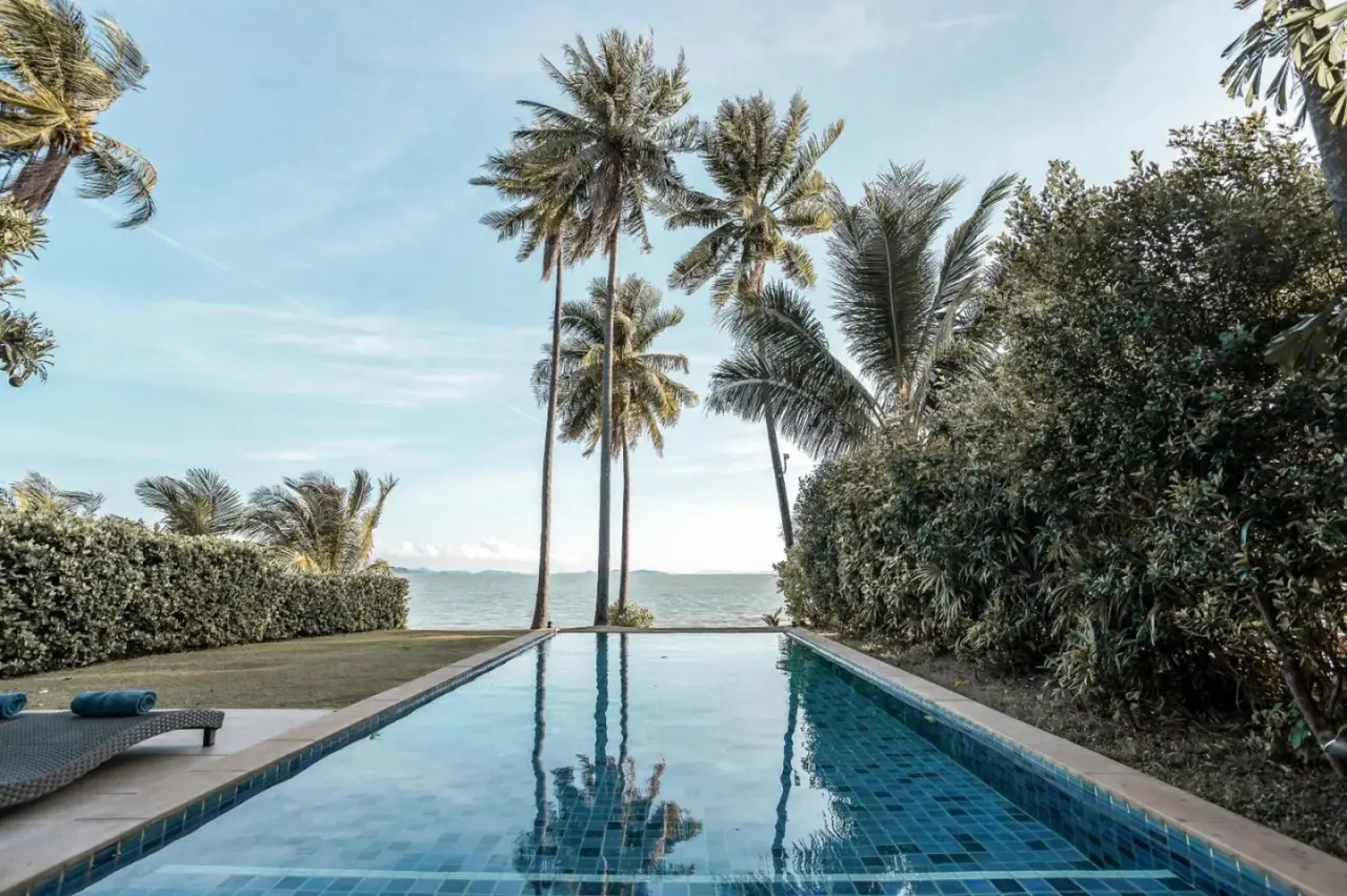 Privater Pool mit Meerblick im Barcelo Coconut Island, Phuket