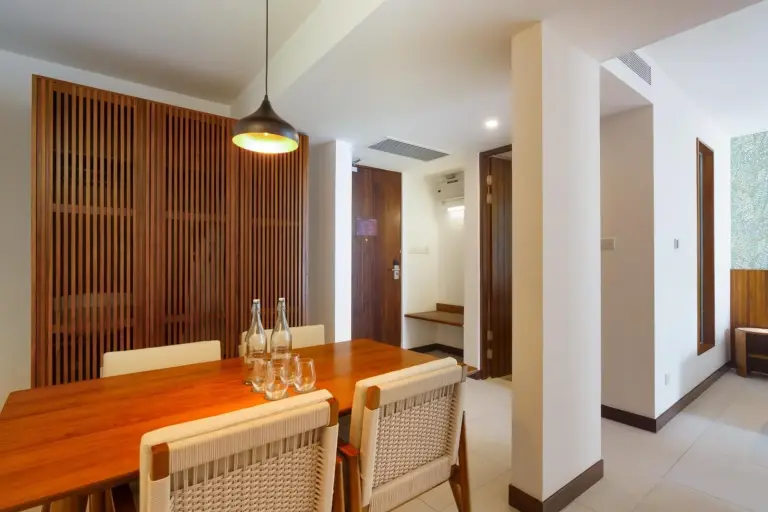 Zona de estar en la suite de Barceló Nasandhura Male