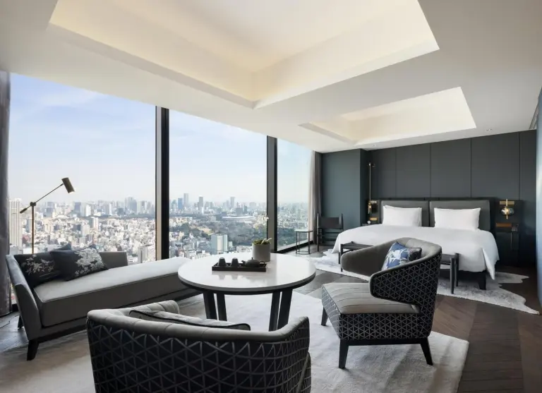 BELLUSTAR TOKYO, A Pan Pacific Hotel chambre avec beaucoup de lumière naturelle