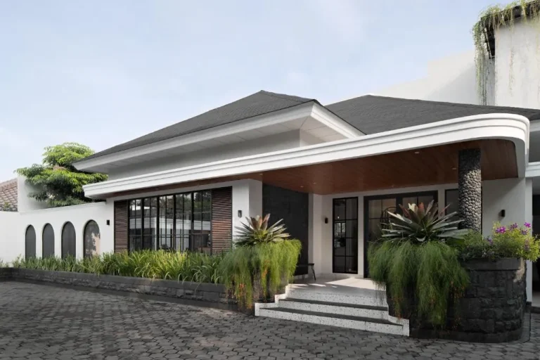 Entrée de Bincarung House Bogor