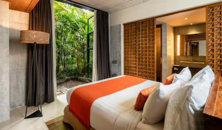 Bisma Eight Ubud bedroom with garden view