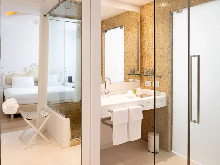 Modern bathroom at Boscolo Nice Hotel & Spa