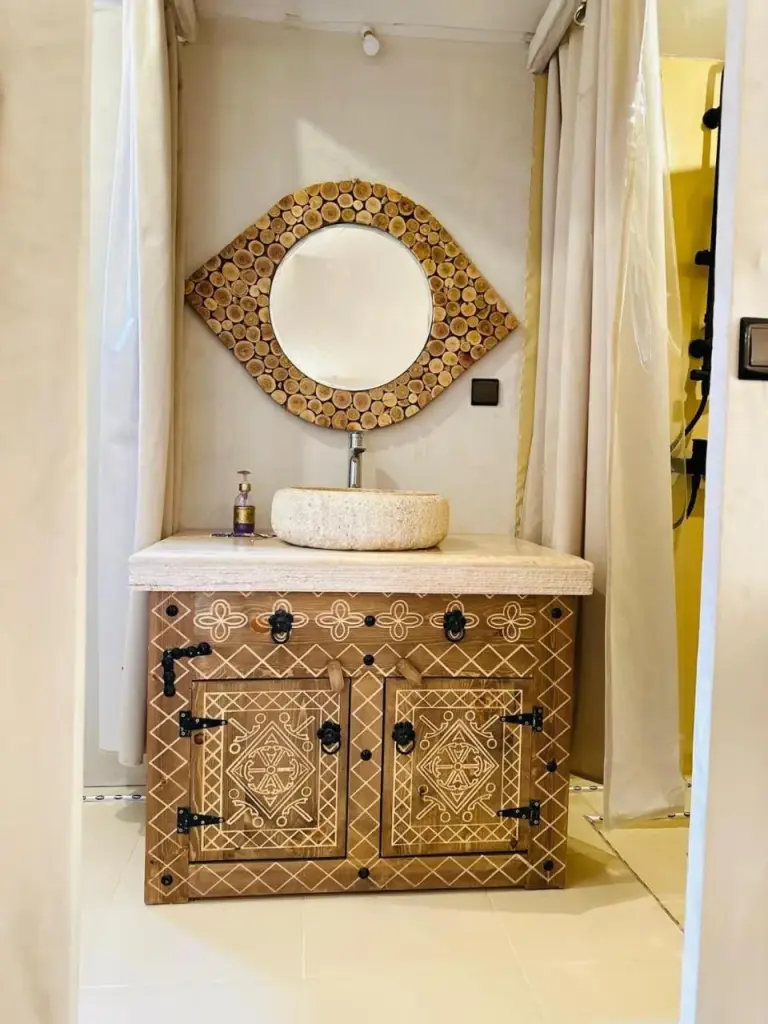 Decorative bathroom sink vanity inside Brilliant luxury camp in Merzouga tent