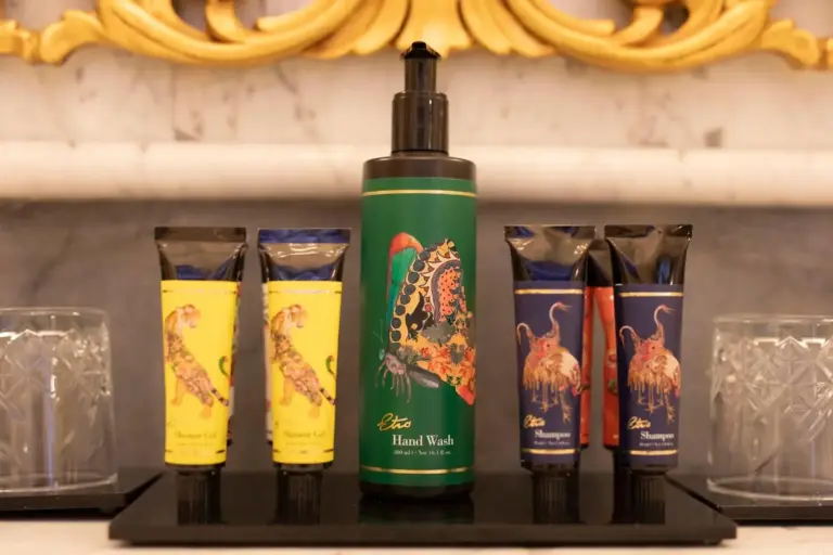 Ca' Bonfadini Historic Experience Auswahl luxuriöser Toilettenartikel