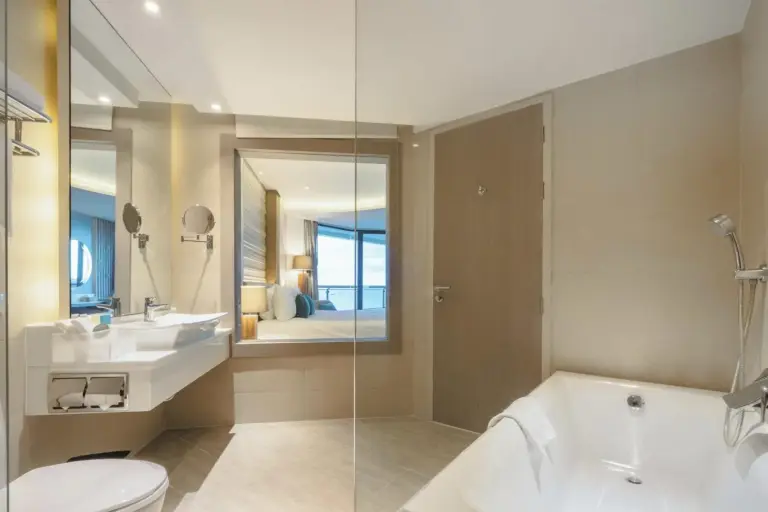 Modern Bathroom