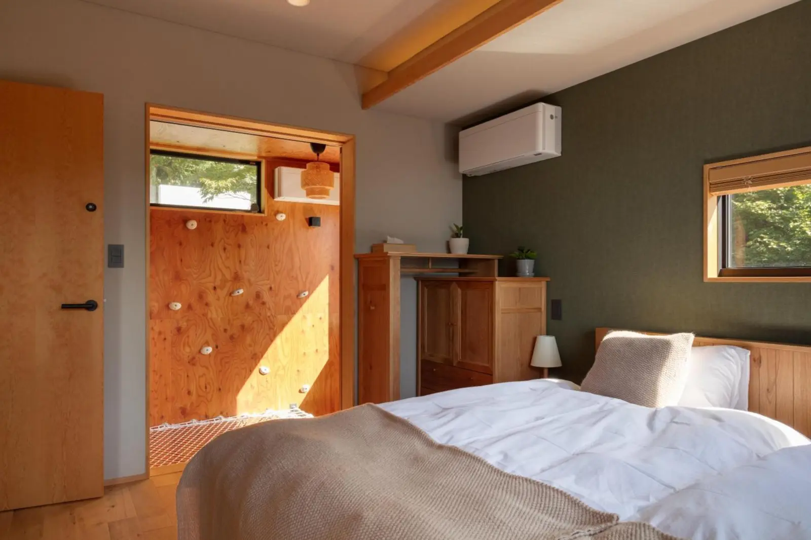 Cozy bedroom in Casablanca Villa Hakone, Hakone