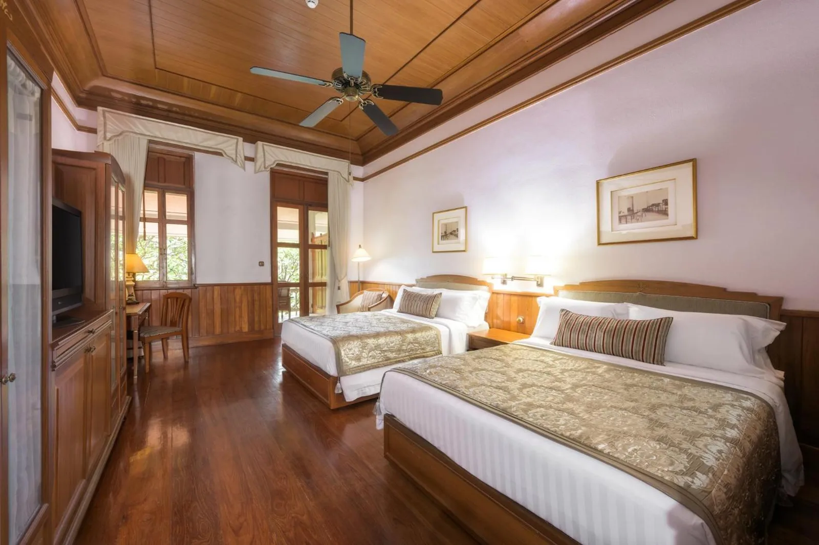 Centara Grand Beach Resort Hua Hin, in Hua Hin