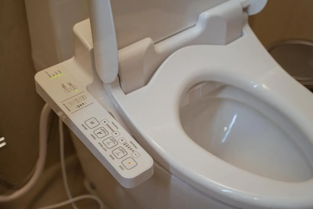 Smart Toilette im Centre Point Hotel Terminal21 Korat