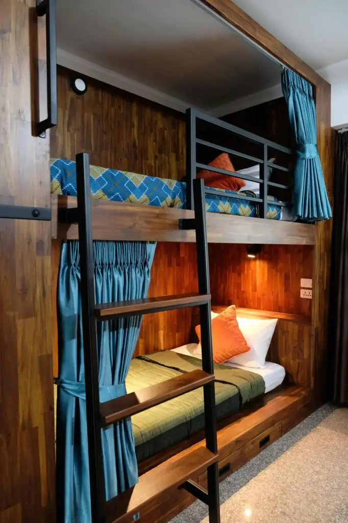 Cha Li's Family Hotel&Hostel