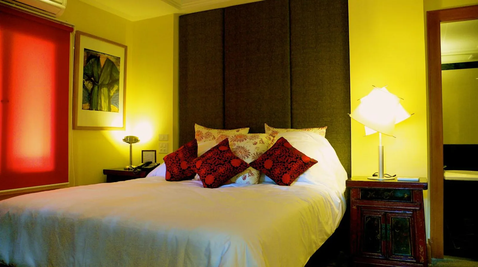 Dormitorio acogedor en Chakrabongse Villas