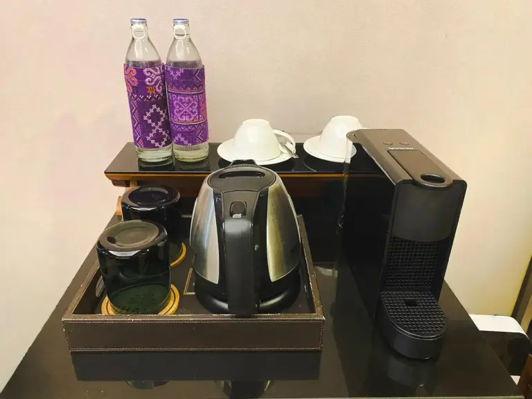 Chala Number 6 Hotel Chiang Mai beverage station