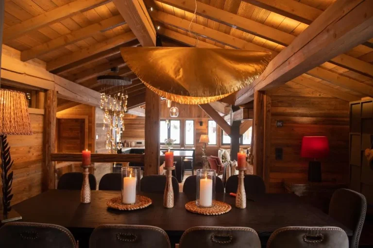 Chalet Khione Elegant Dining Area