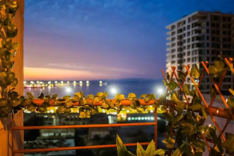 Appartement charmant avec balcon cosy