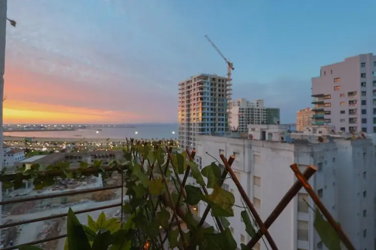 Appartement charmant avec balcon cosy, à Tanger