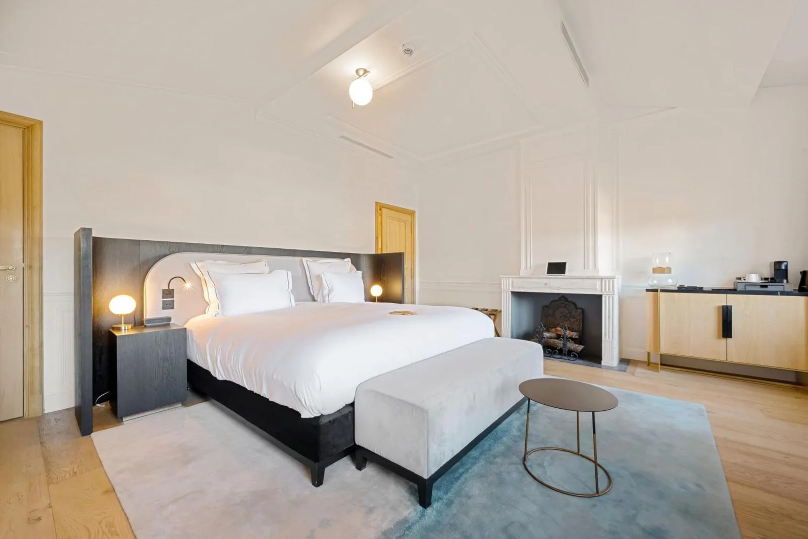 Suite élégante avec coin salon à Château de la Gaude