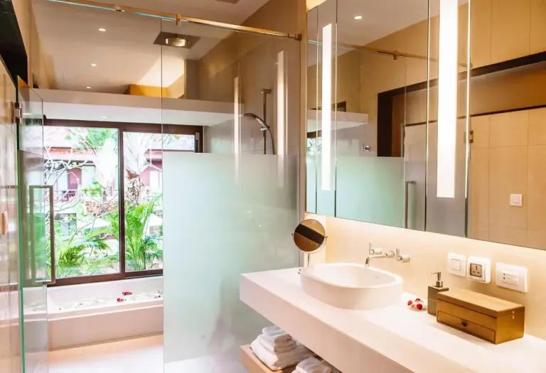 Baño en Chaweng Regent Beach Resort