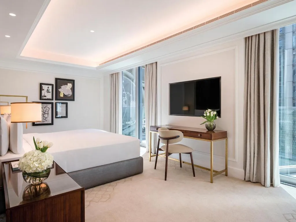 Cheval Maison - Expo City Dubai deluxe room with modern decor