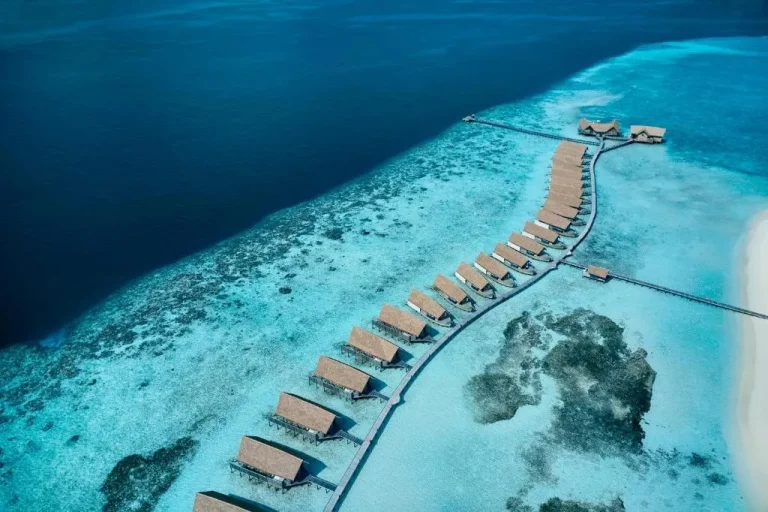 COMO Cocoa Island