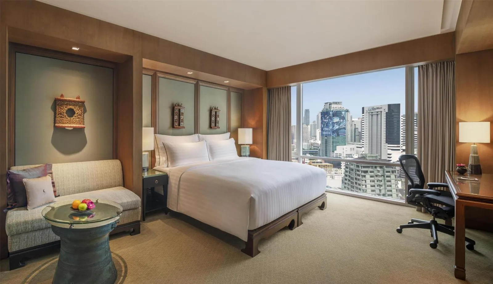 Luxury King Room