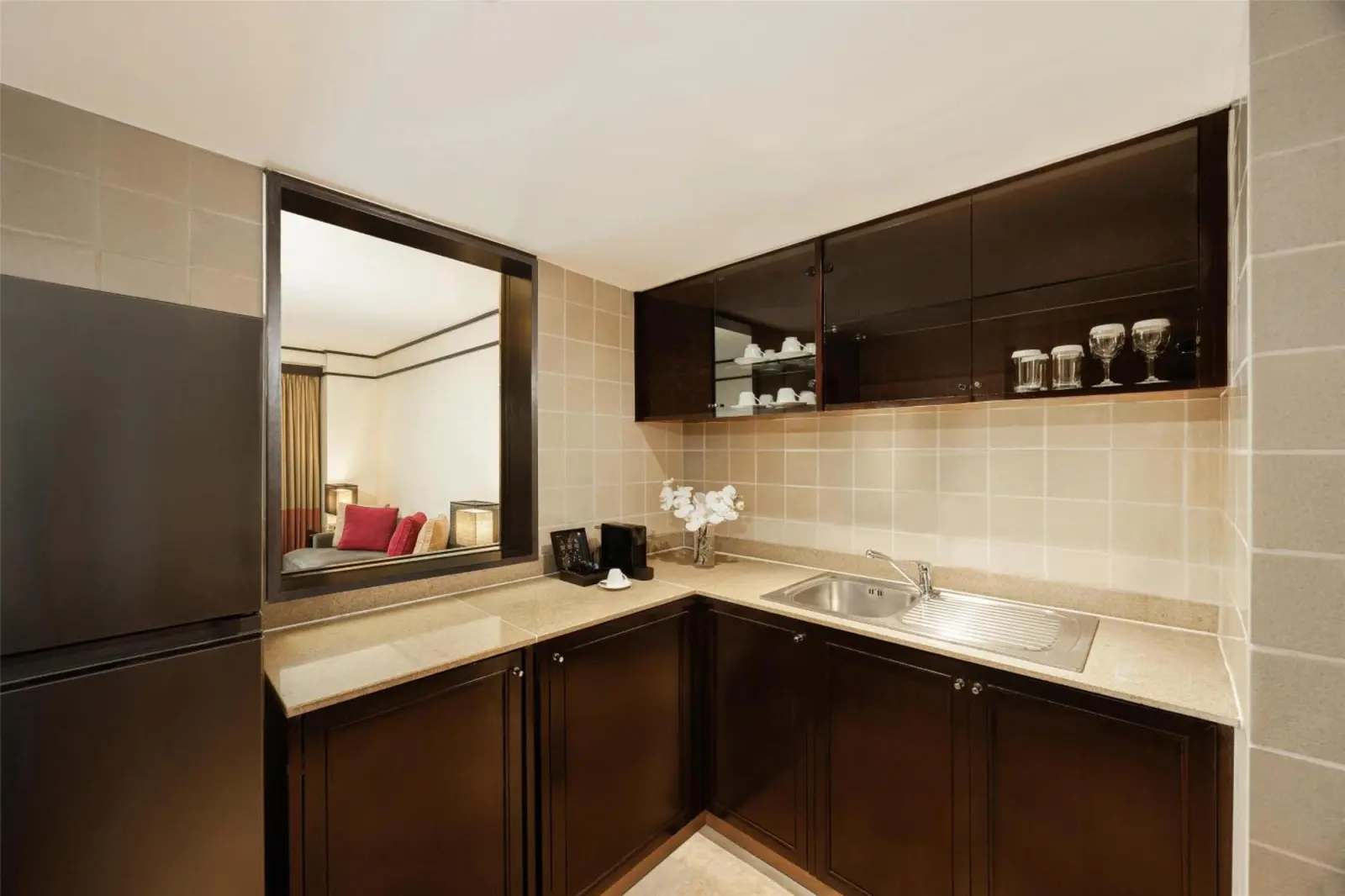 Kitchenette in Conrad Bangkok Residences