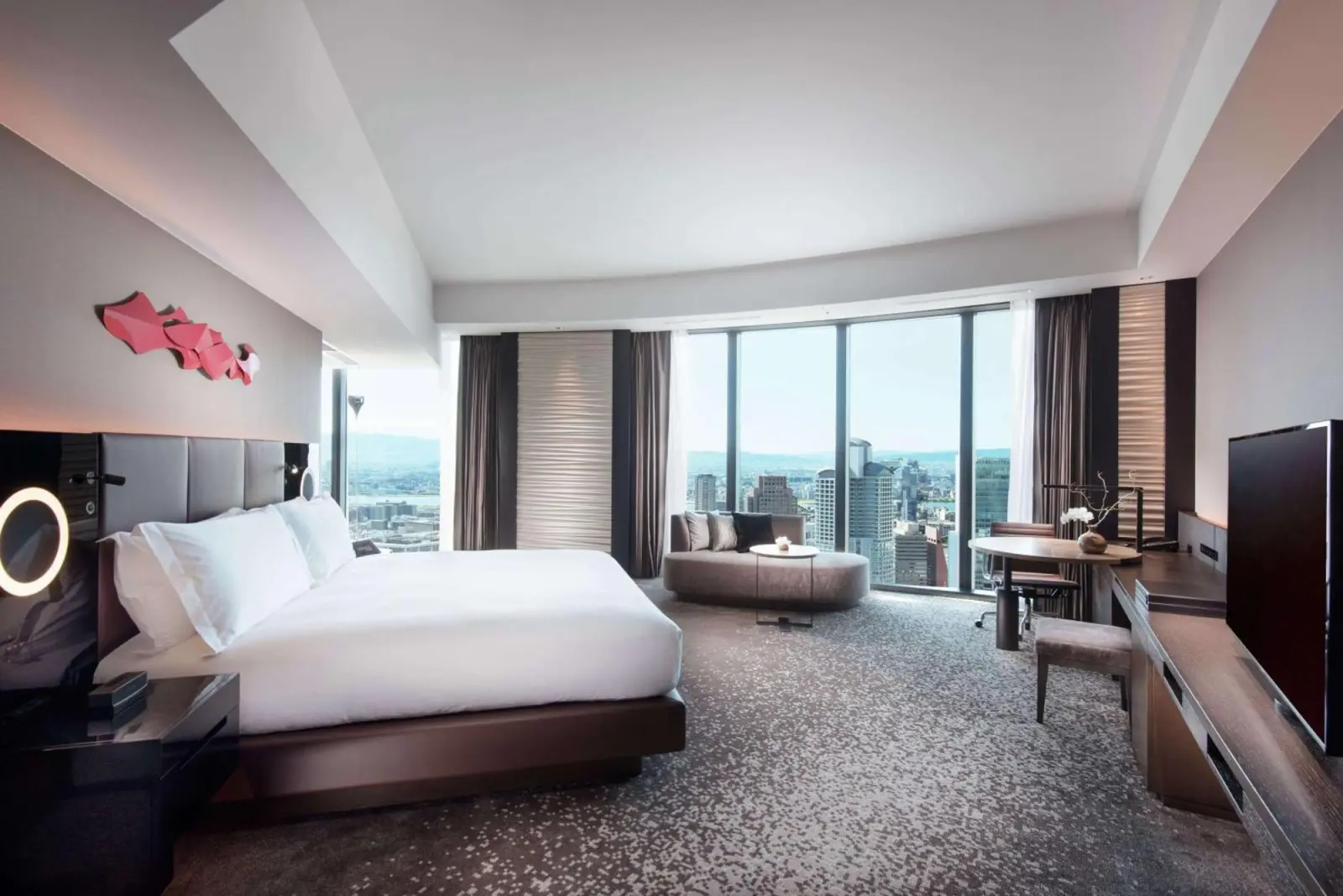 Corner room with skyline at Conrad Osaka
