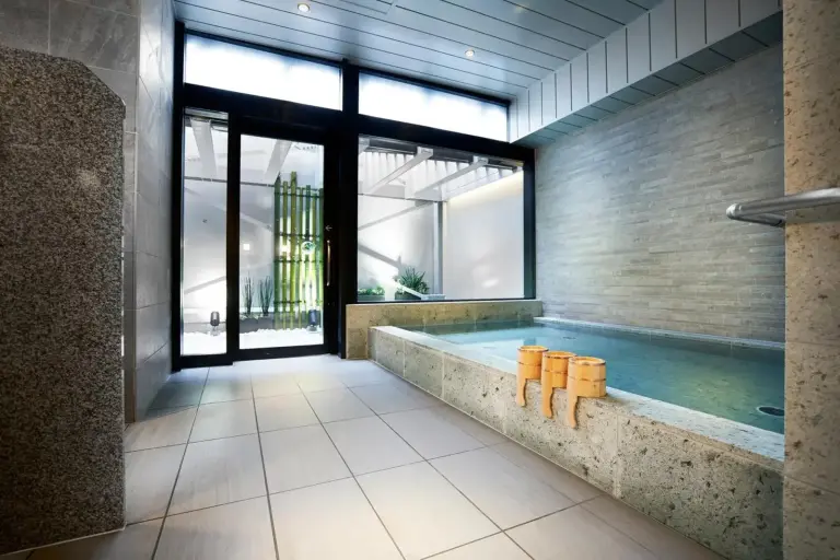 Courtyard by Marriott Osaka Honmachi – hotel en Osaka, Japón – imagen de la galería de Courtyard by Marriott Osaka Honmachi en Osaka
