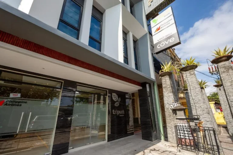 Vista exterior del hotel Cove Tripuri House Bali