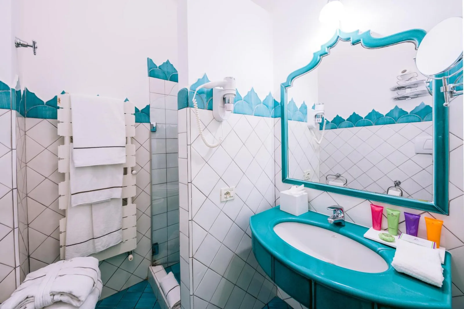 Charming bathroom at Covo Dei Saraceni in Positano