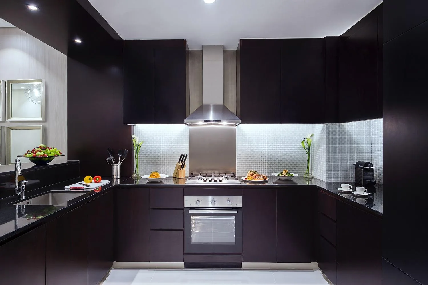 Aménagement de la cuisine dans DAMAC Maison Distinction à Dubaï