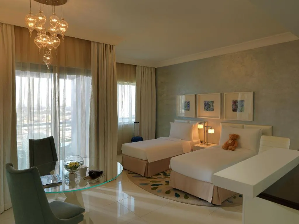 DAMAC Maison Mall Street Zimmer mit zwei Betten