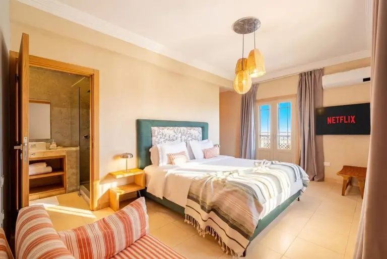 Comfortable Room