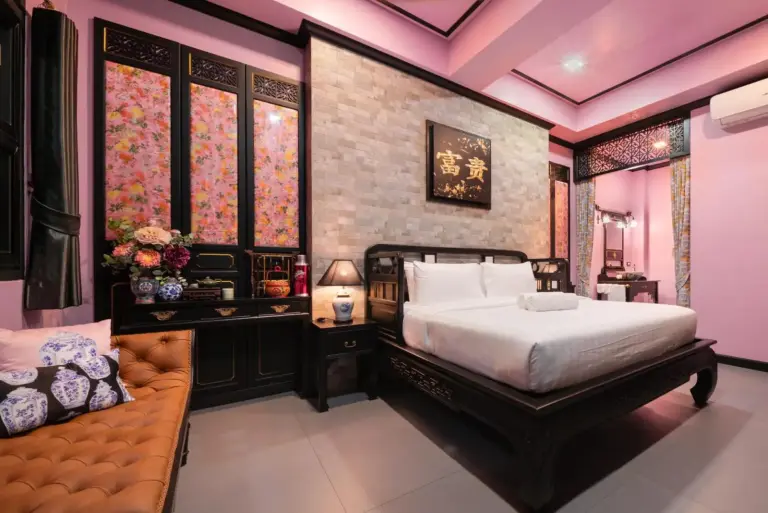 Pink Suite Zimmer im DE Phanakron Boutique Hotel, Bangkok